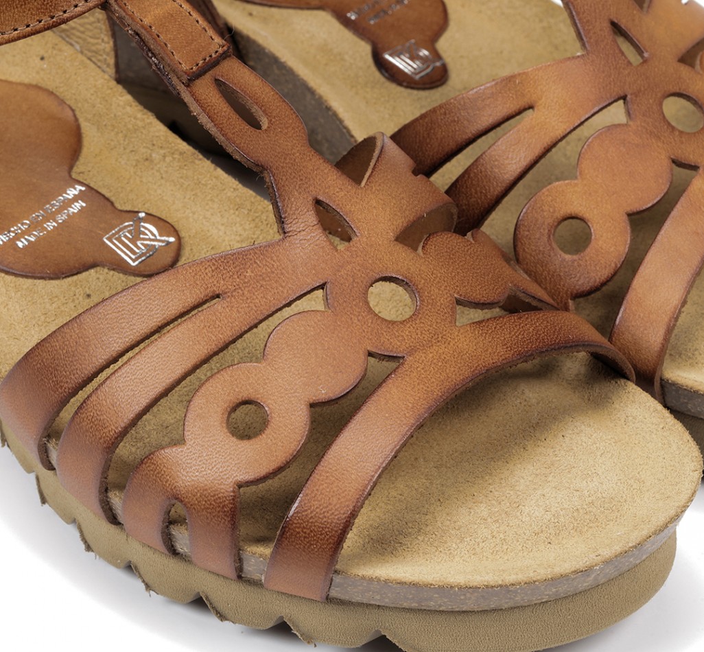 SUMMER D8158 Sandale des braunen Keils