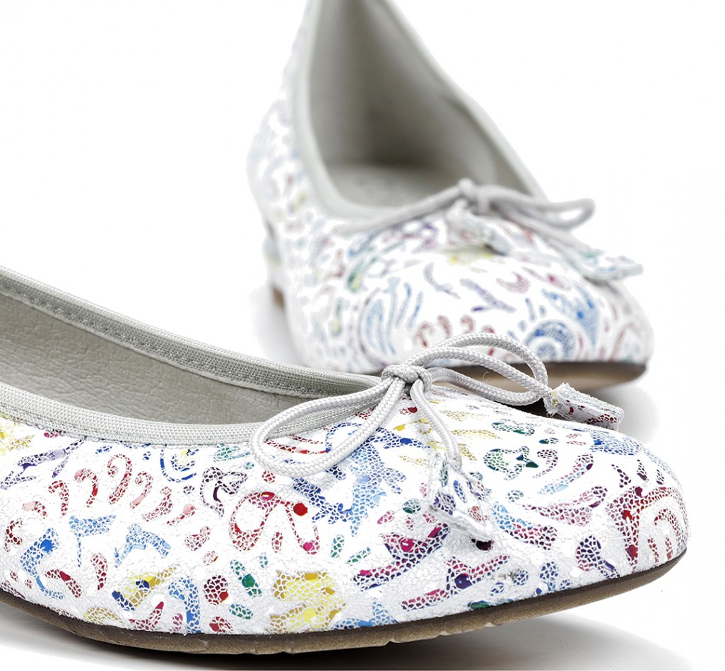 IREM D8121 White-Heeled Shoe